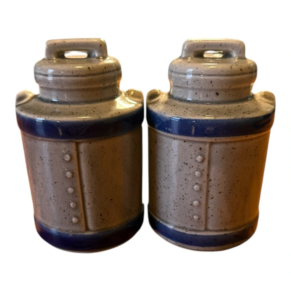 Vintage Ceramic Home Sweet Home Jugs Salt & Pepper Shakers Japan Blue & Grey - Picture 2 of 5